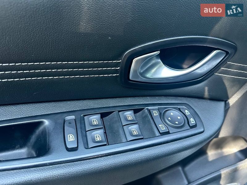 Мінівен Renault Scenic 2011 в Дрогобичі