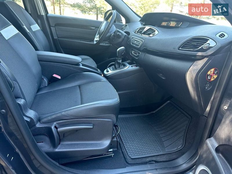 Мінівен Renault Scenic 2011 в Дрогобичі