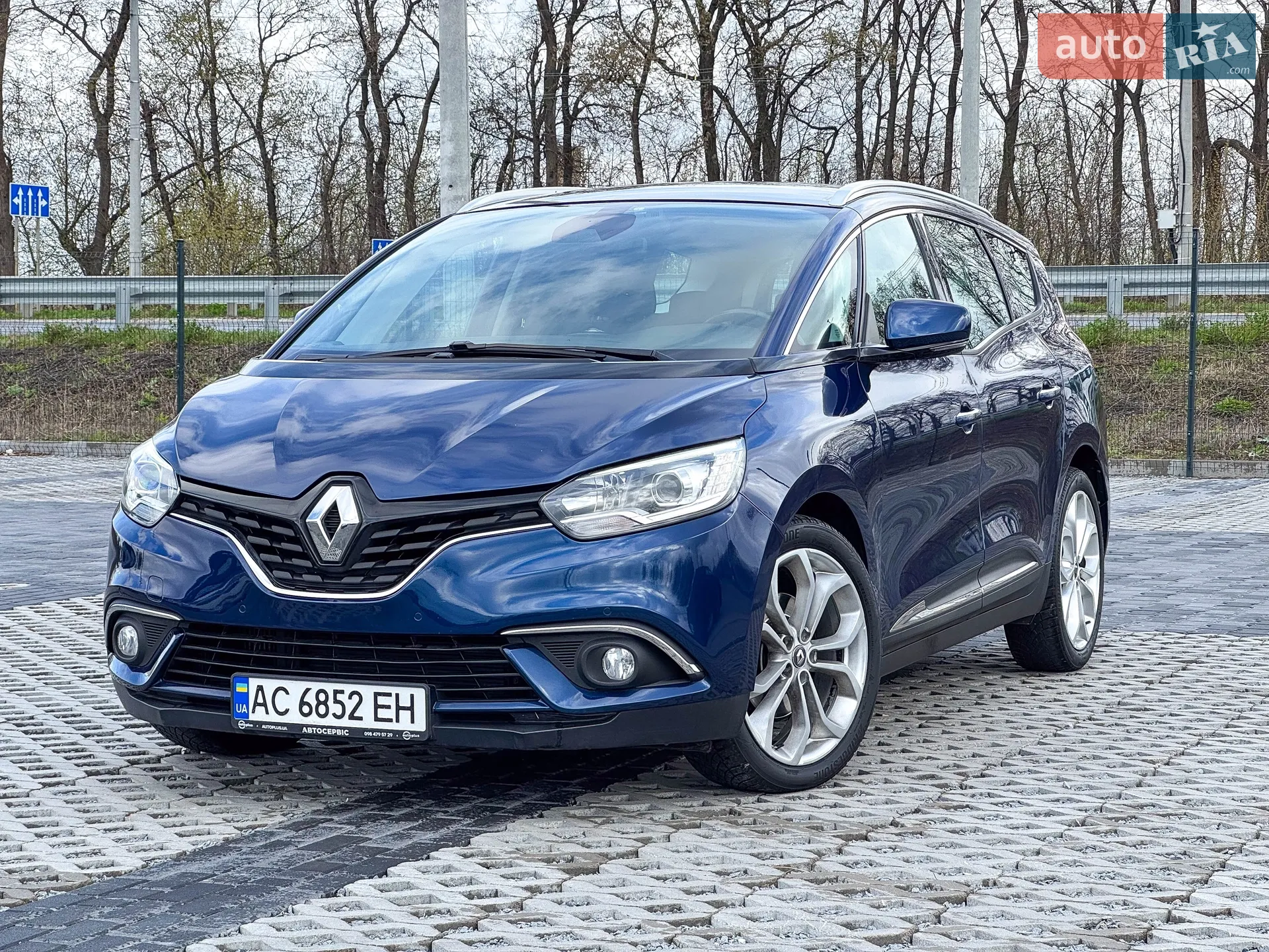2017 Renault Scenic - мініатюра 3