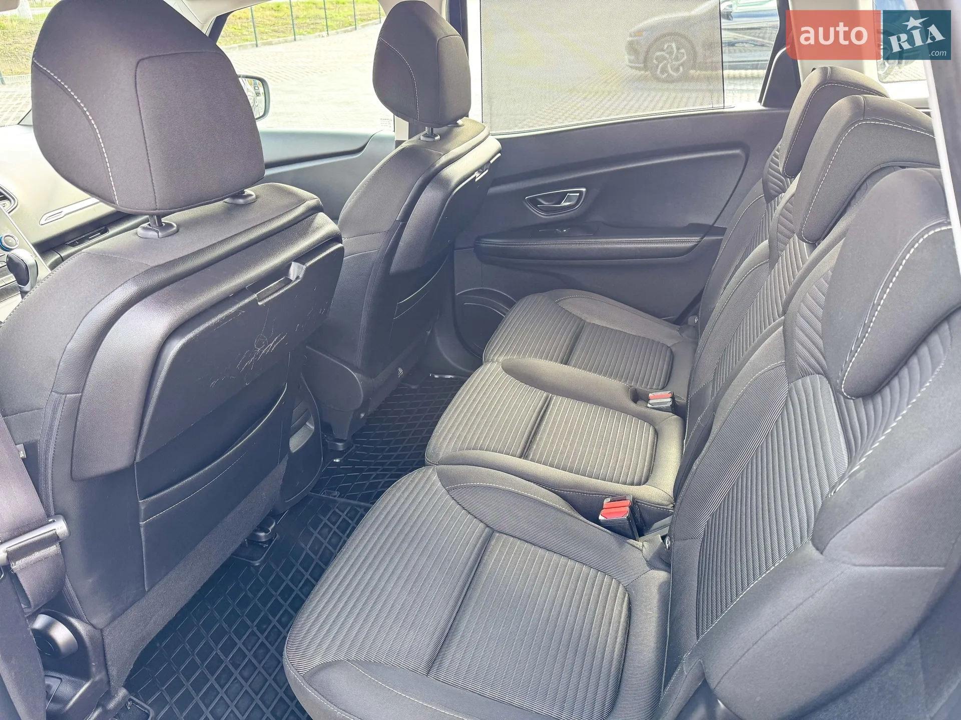 2017 Renault Scenic - мініатюра 17
