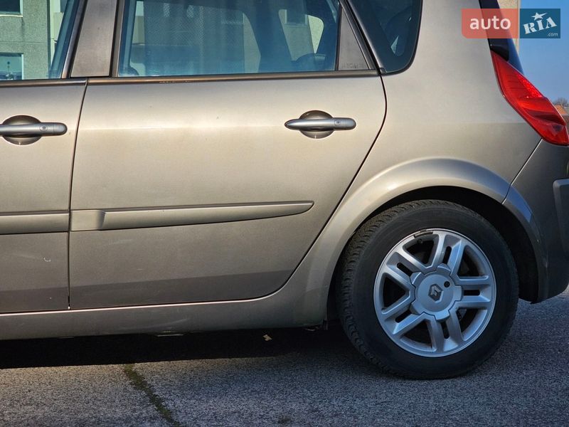 Мінівен Renault Scenic 2008 в Києві