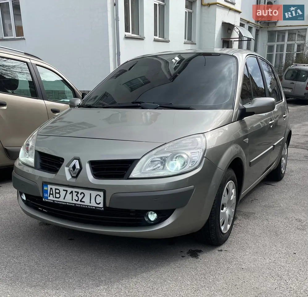 2010 Renault Laguna - мініатюра 17