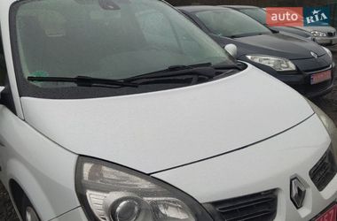 Мінівен Renault Scenic 2009 в Березані