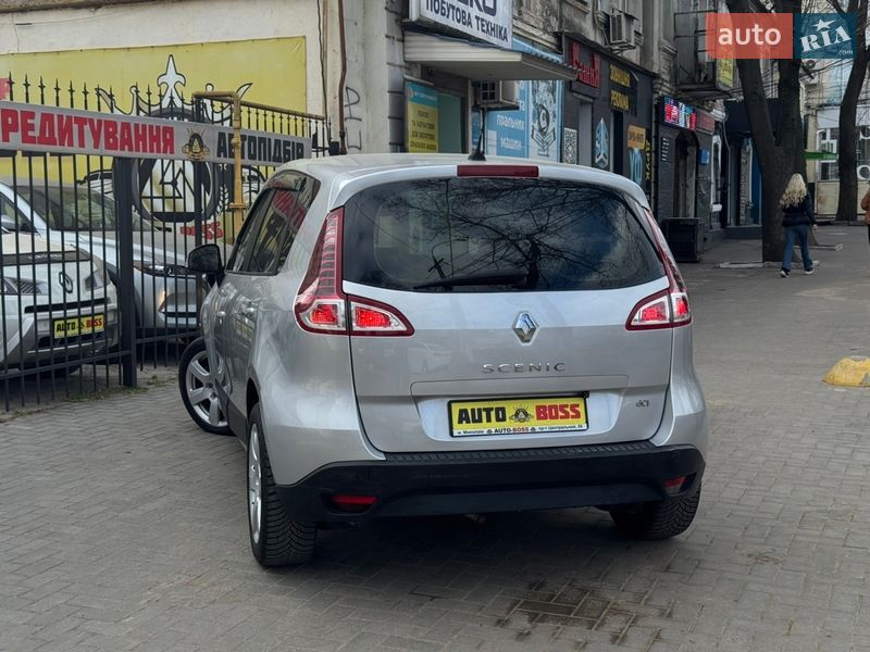 Минивэн Renault Scenic 2010 в Николаеве