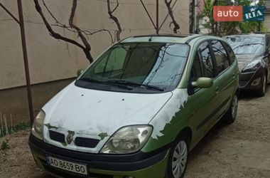Мінівен Renault Scenic 2000 в Ужгороді