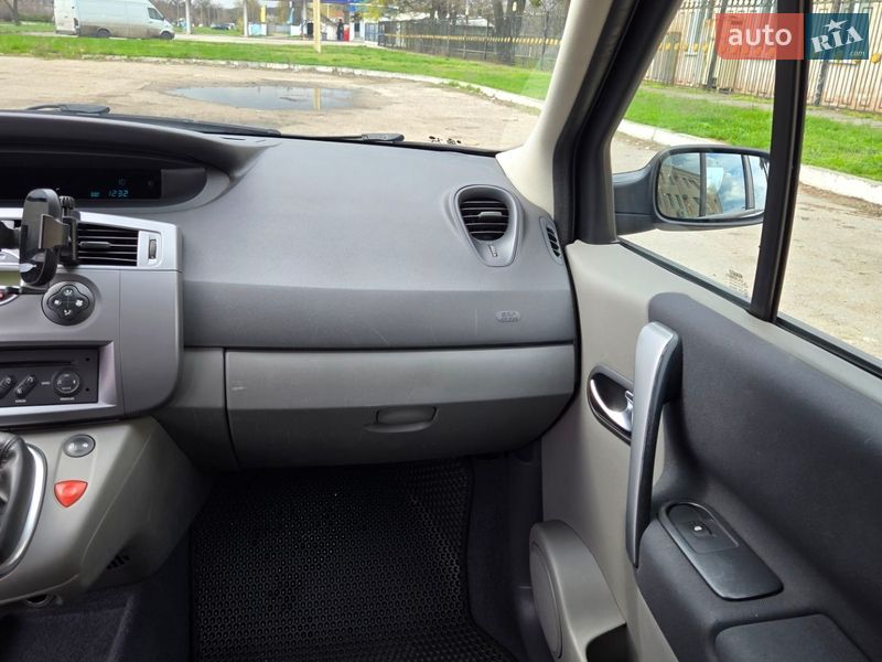 Мінівен Renault Scenic 2007 в Полтаві