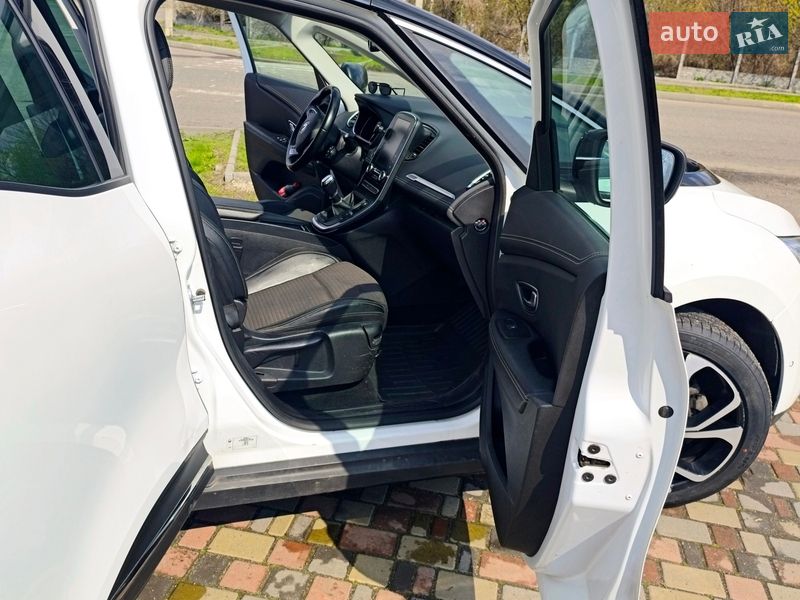 Мінівен Renault Scenic 2018 в Смілі