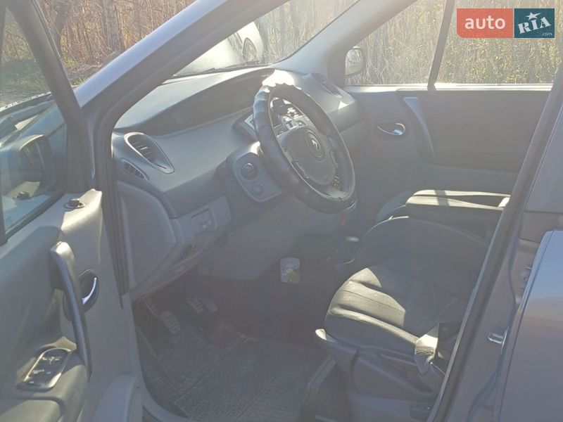 Минивэн Renault Scenic 2006 в Ровно фото 14 Минивэн Renault Scenic 2006 в Ровно
