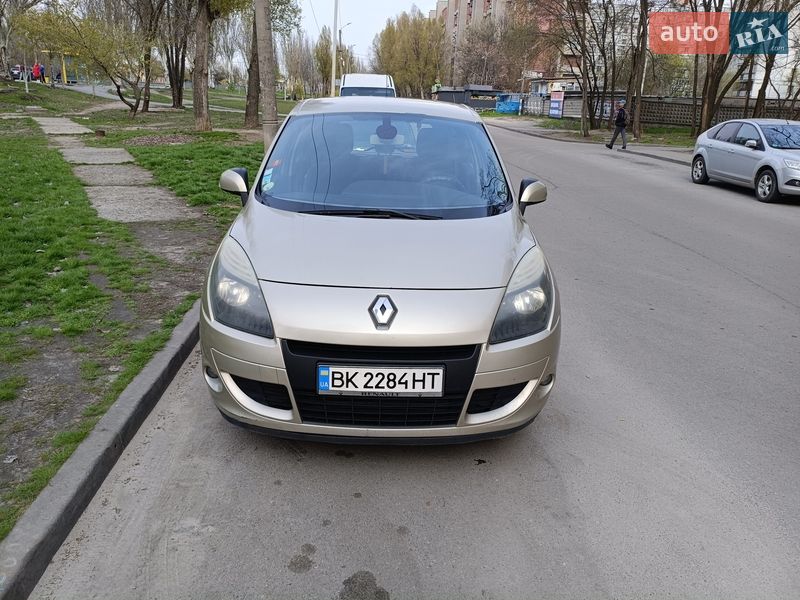 Renault Scenic 2010 Renault Scenic 2010