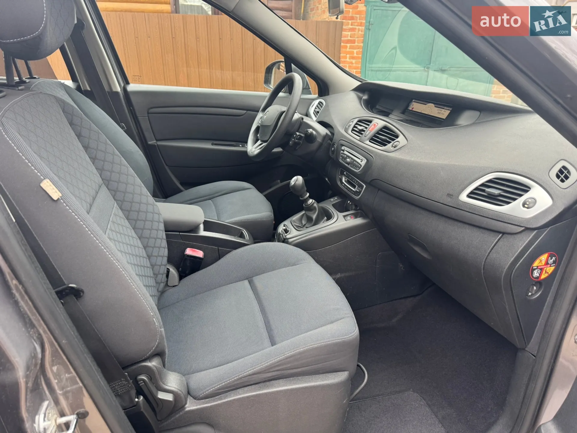 2010 Renault Scenic - мініатюра 40