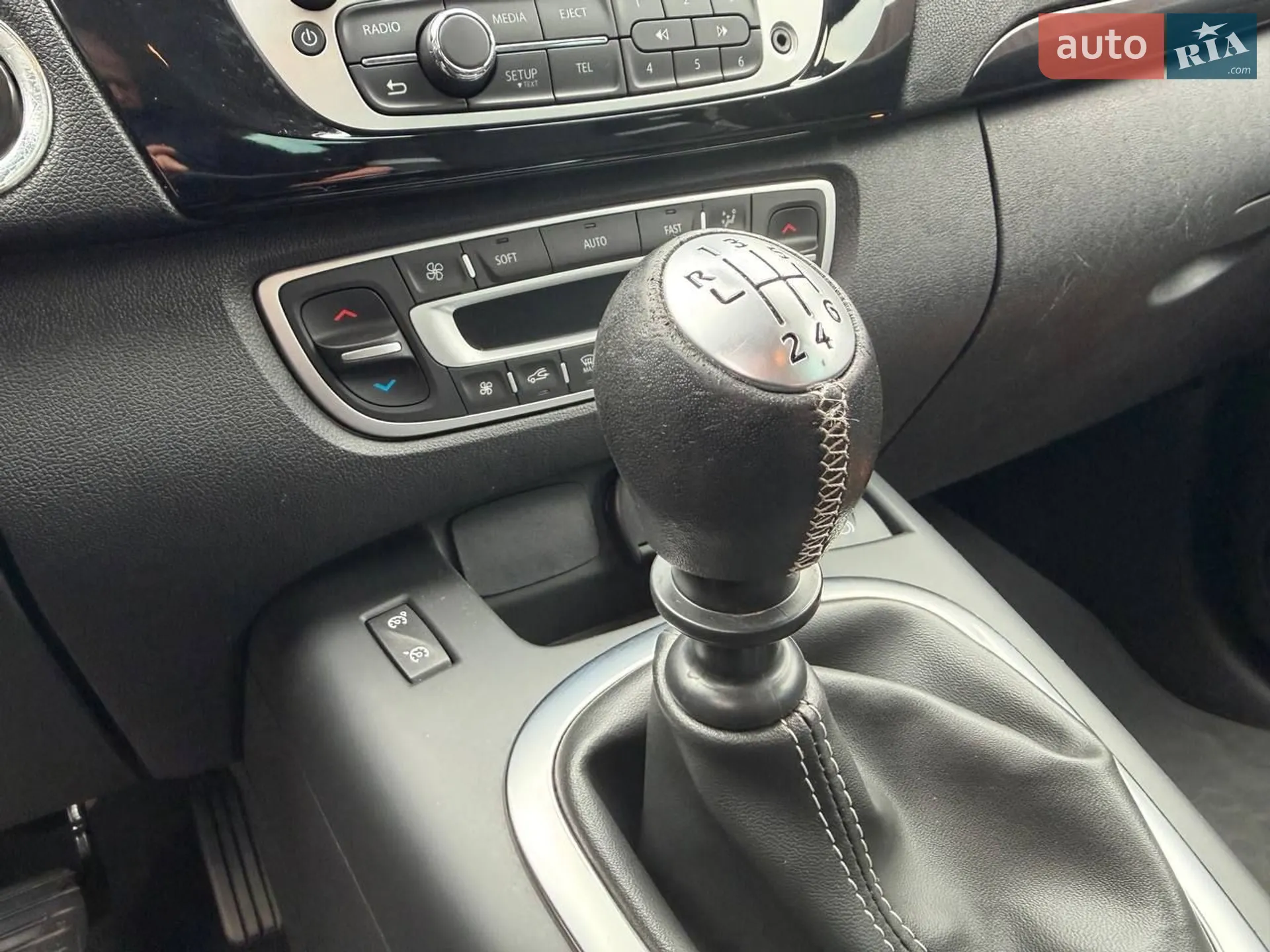 2013 Renault Scenic - мініатюра 23