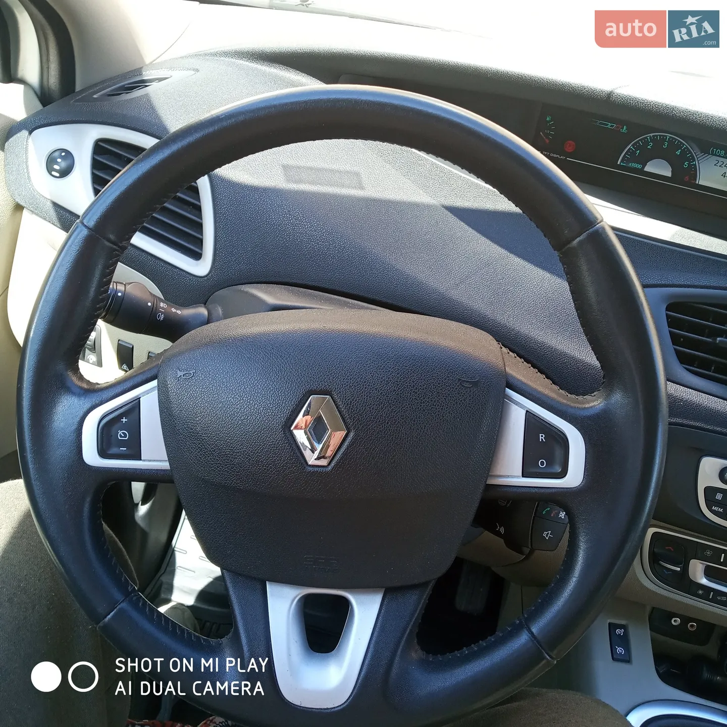 2011 Renault Scenic - мініатюра 31
