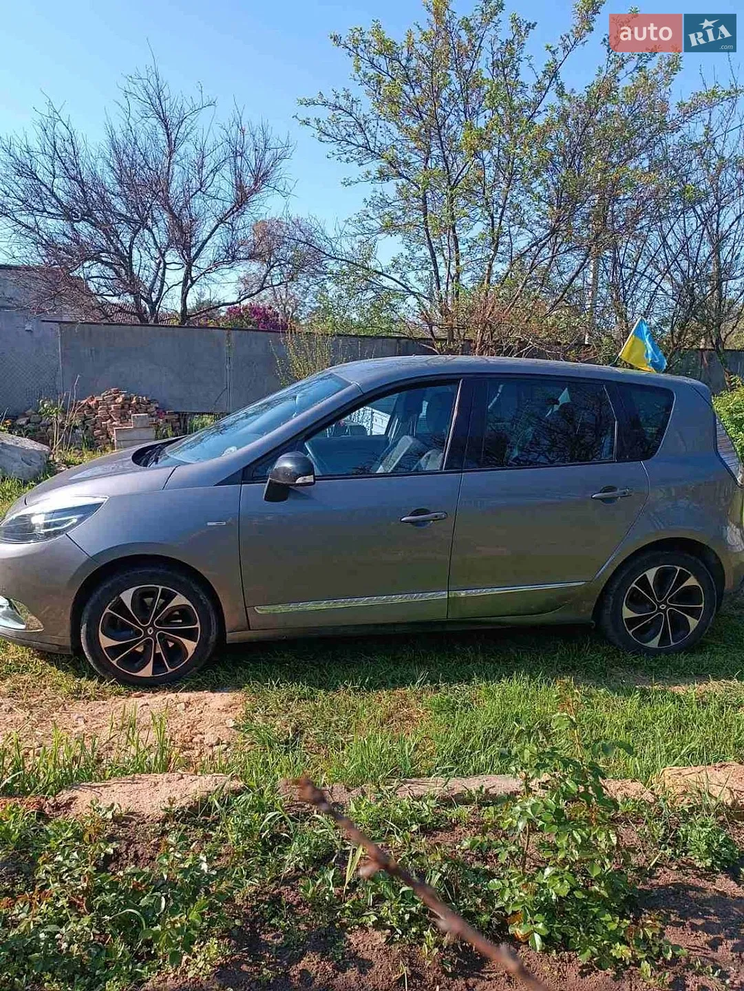 2015 Renault Scenic - фото 1