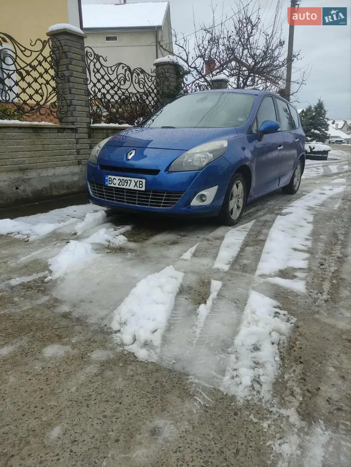 2010 Renault Scenic - мініатюра 18