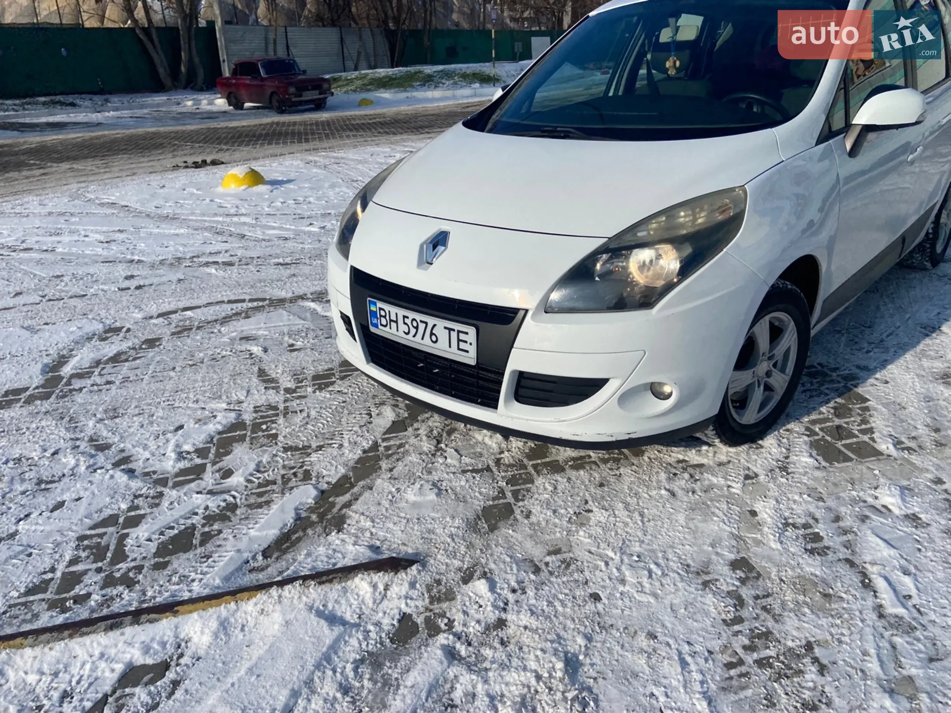 2011 Renault Scenic - мініатюра 16