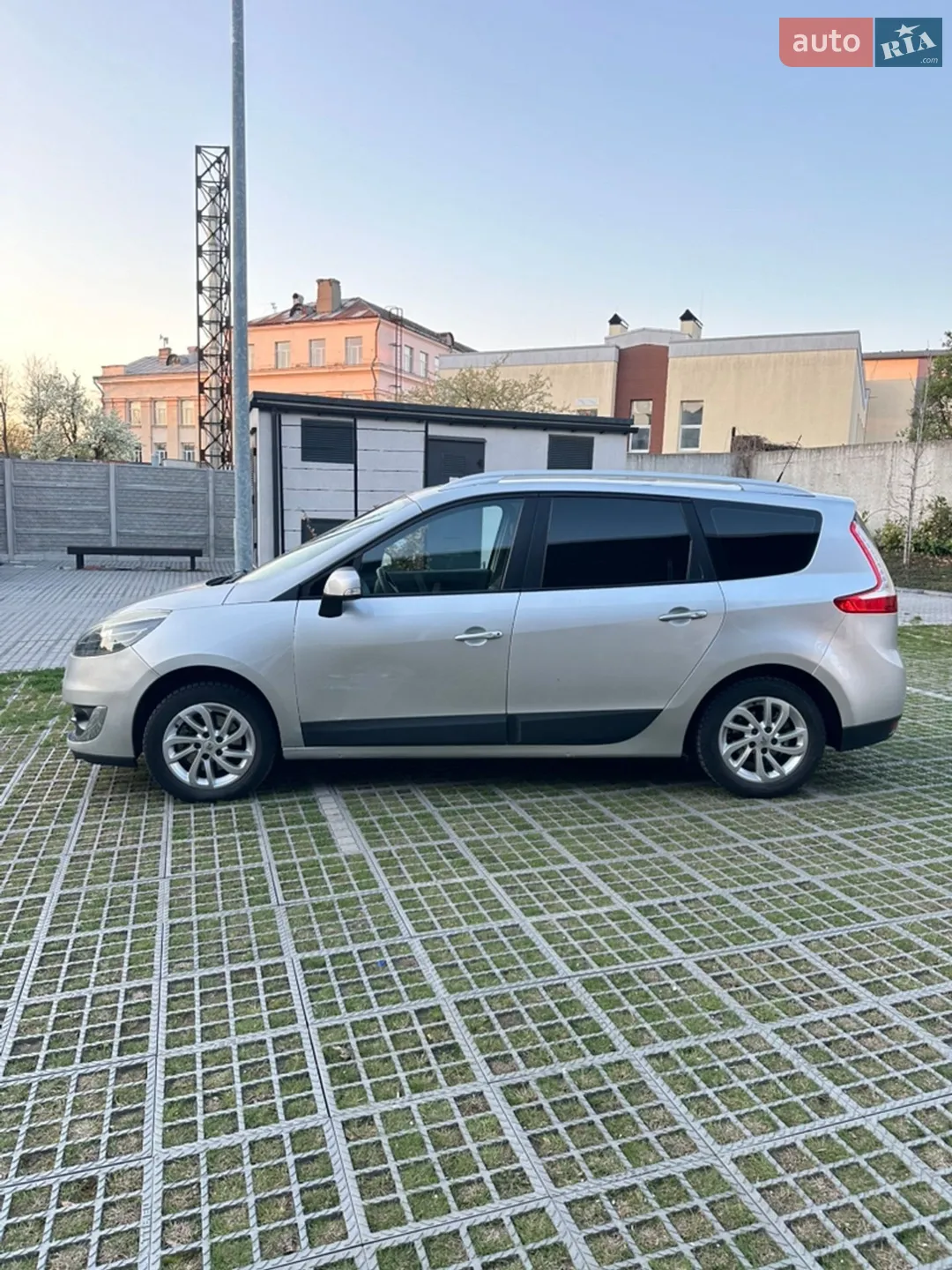 2012 Renault Scenic - мініатюра 5