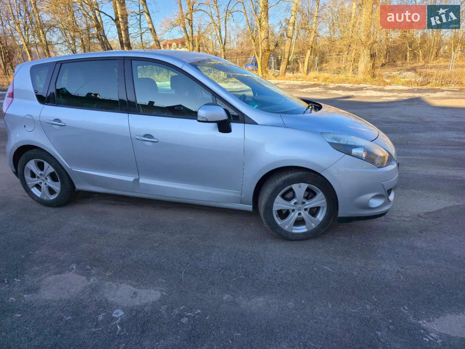 2010 Renault Scenic - мініатюра 7