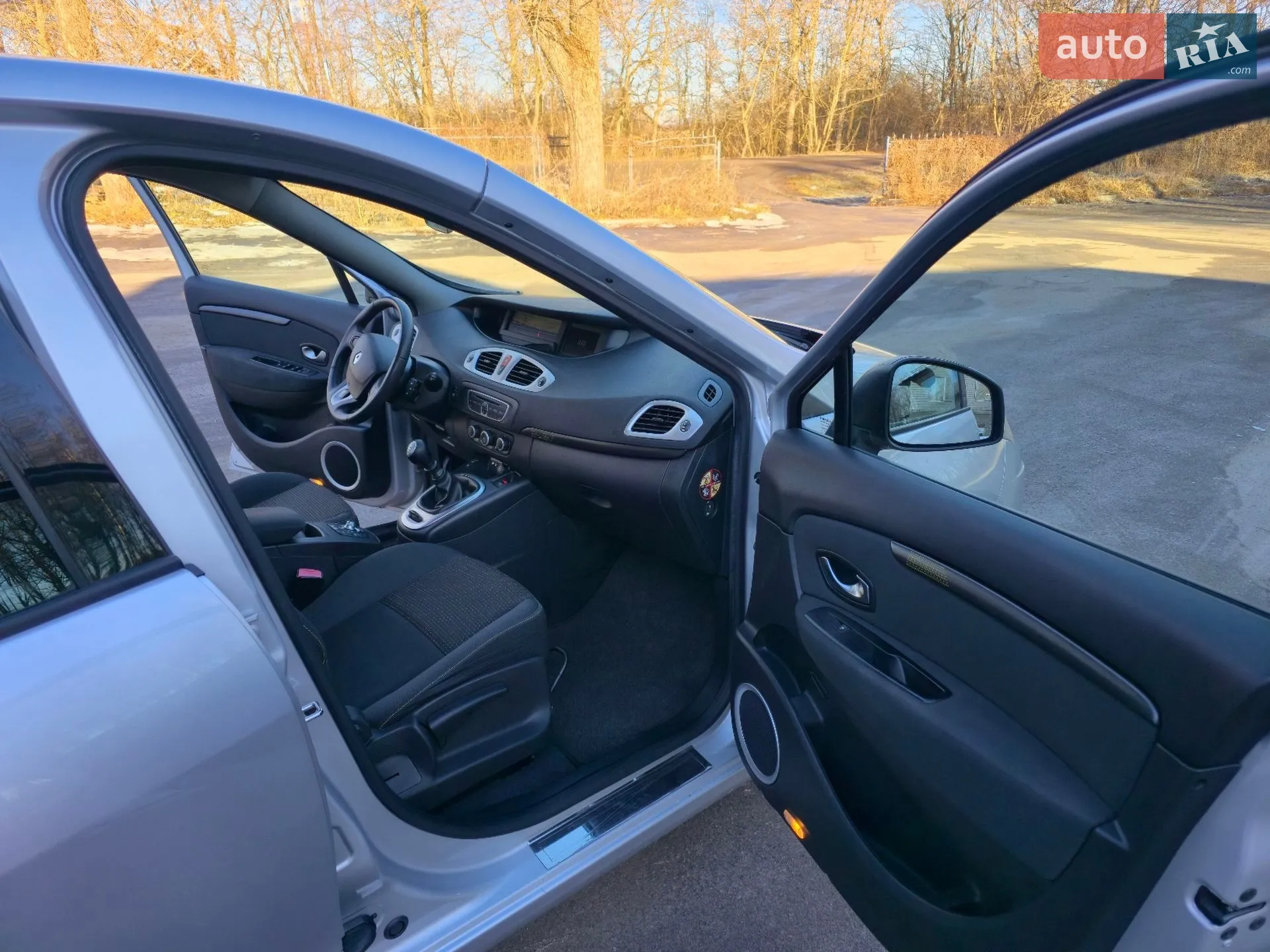 2010 Renault Scenic - мініатюра 34