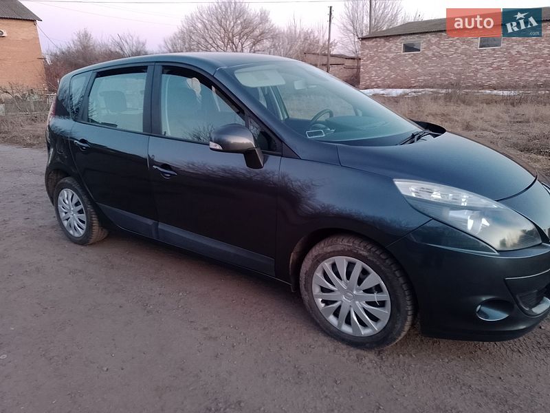 Renault Scenic 2010