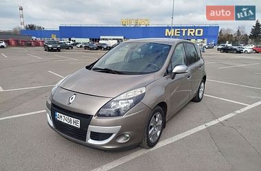 Мінівен Renault Scenic 2011 в Житомирі