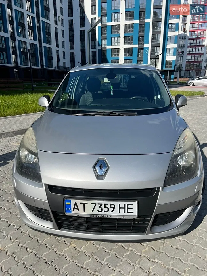 2011 Renault Scenic - мініатюра 12