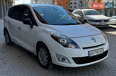 Минивэн Renault Scenic 2011 в Виннице