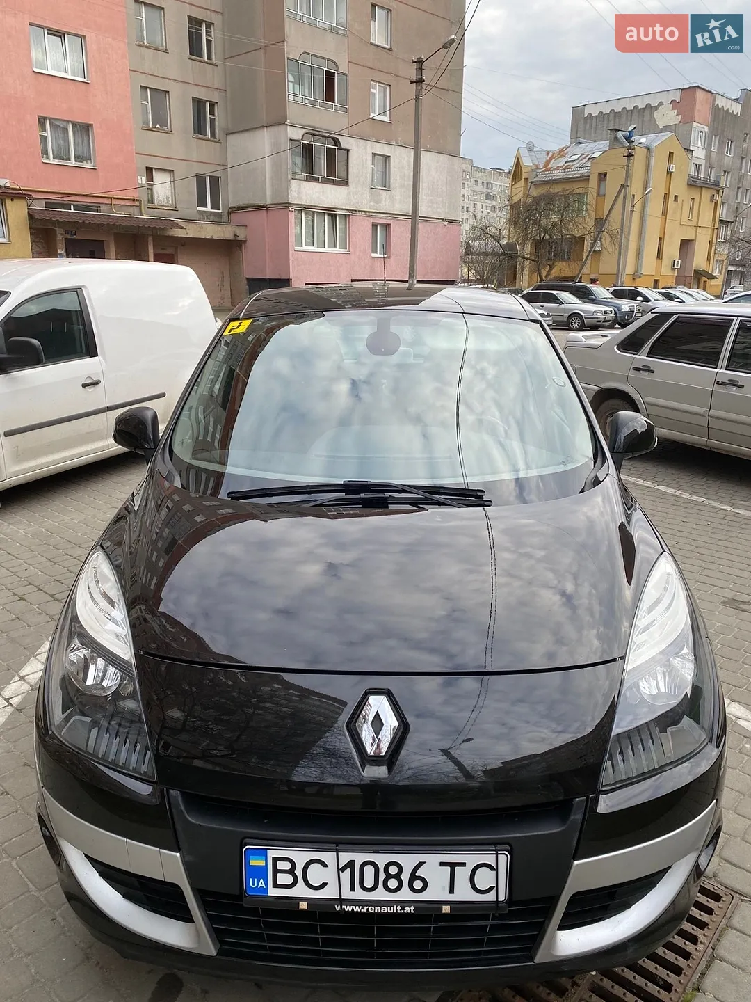 2010 Renault Scenic - фото 1