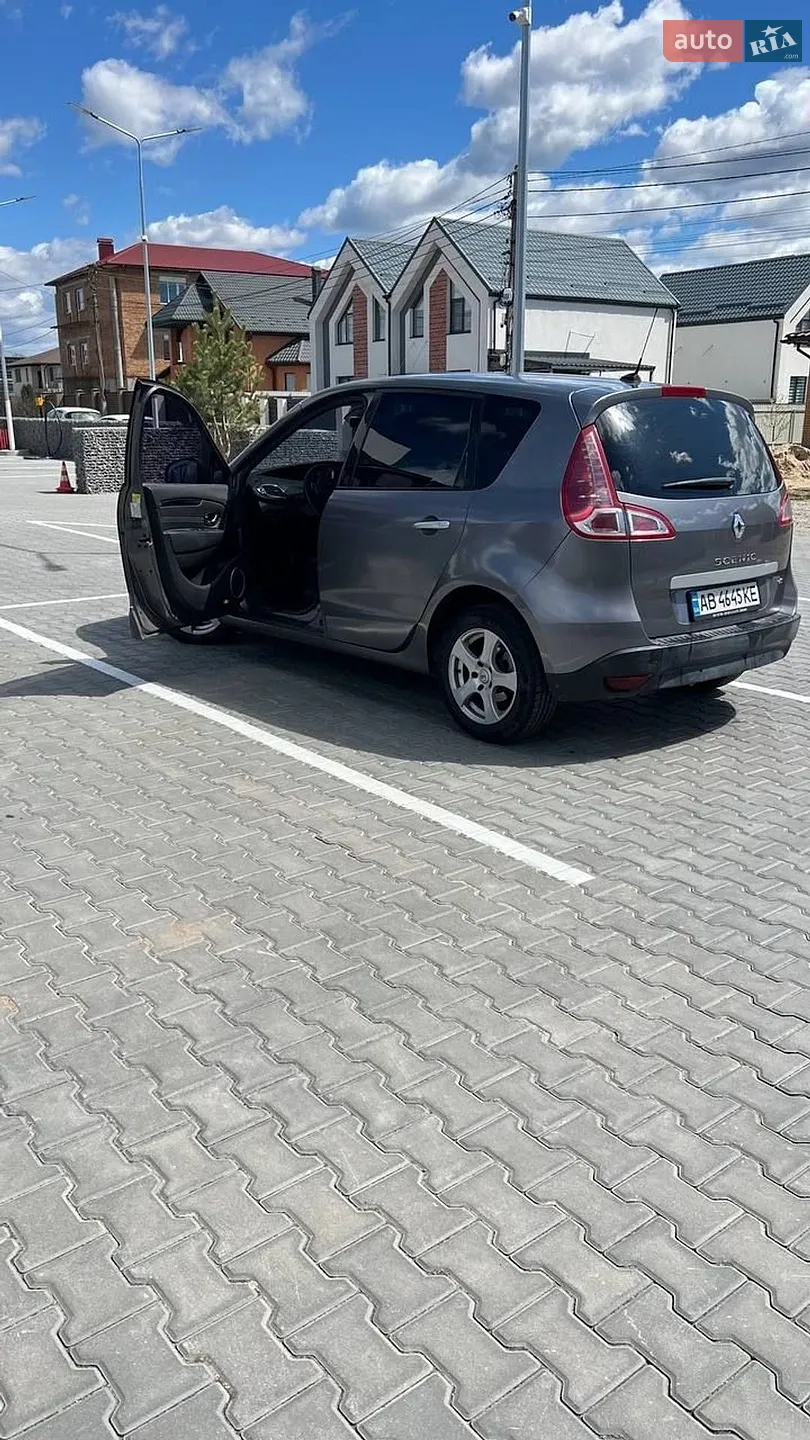 2011 Renault Scenic - мініатюра 8