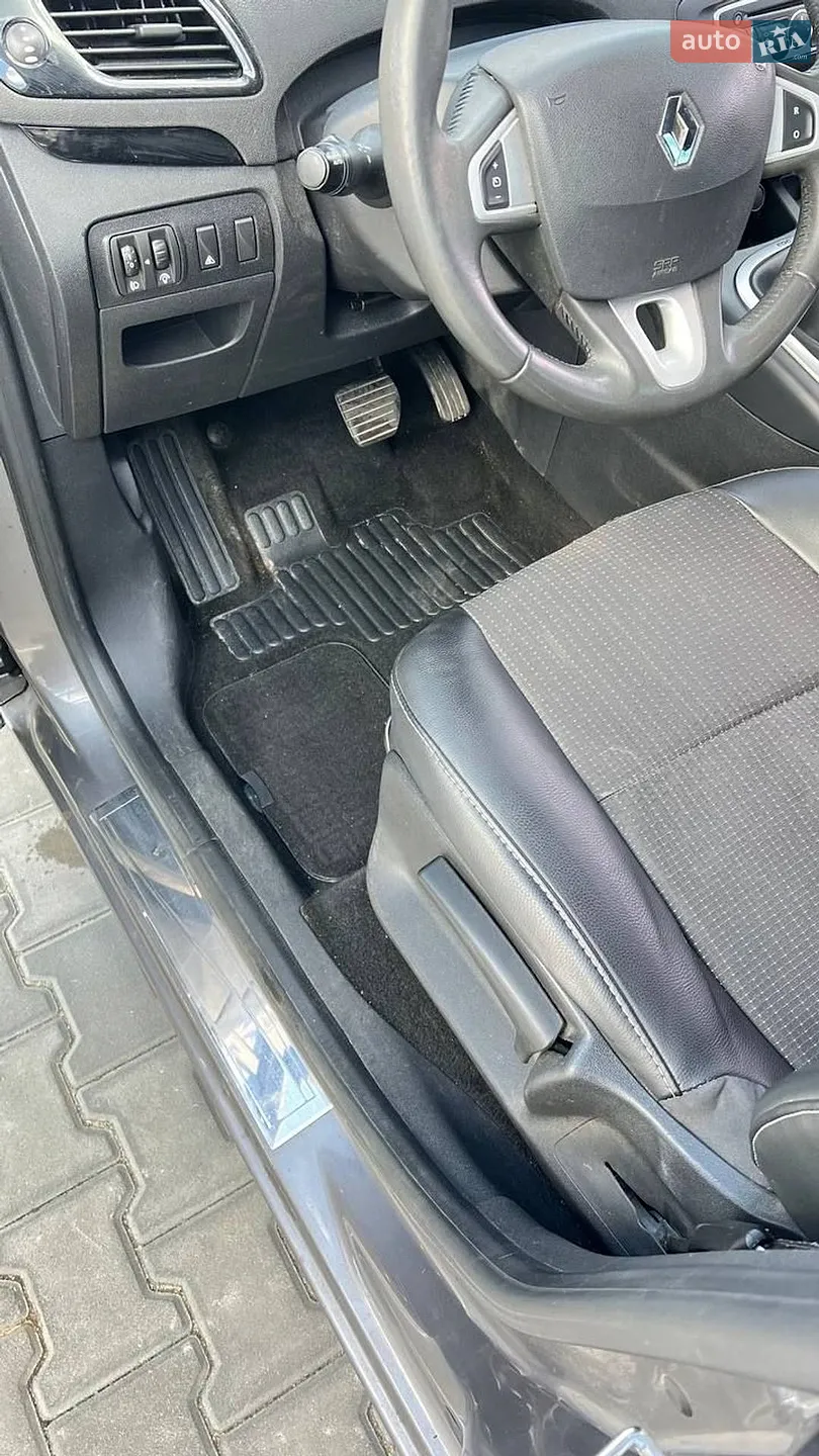 2011 Renault Scenic - мініатюра 10