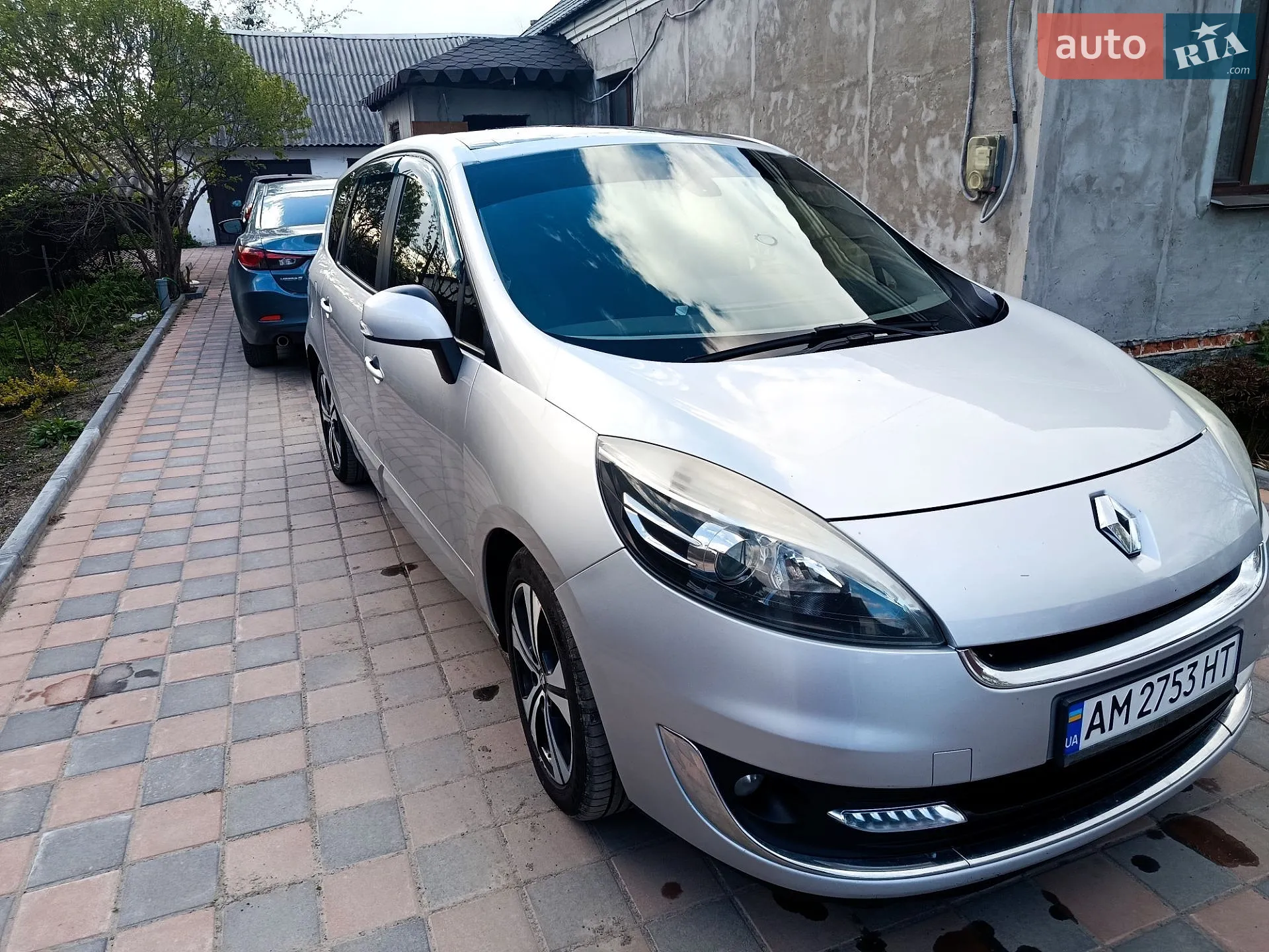 2012 Renault Scenic - мініатюра 2