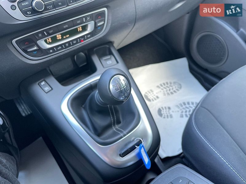 Мінівен Renault Scenic 2014 в Сумах