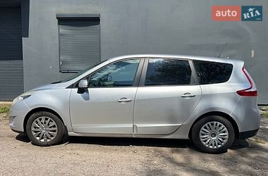 Минивэн Renault Scenic 2012 в Киеве