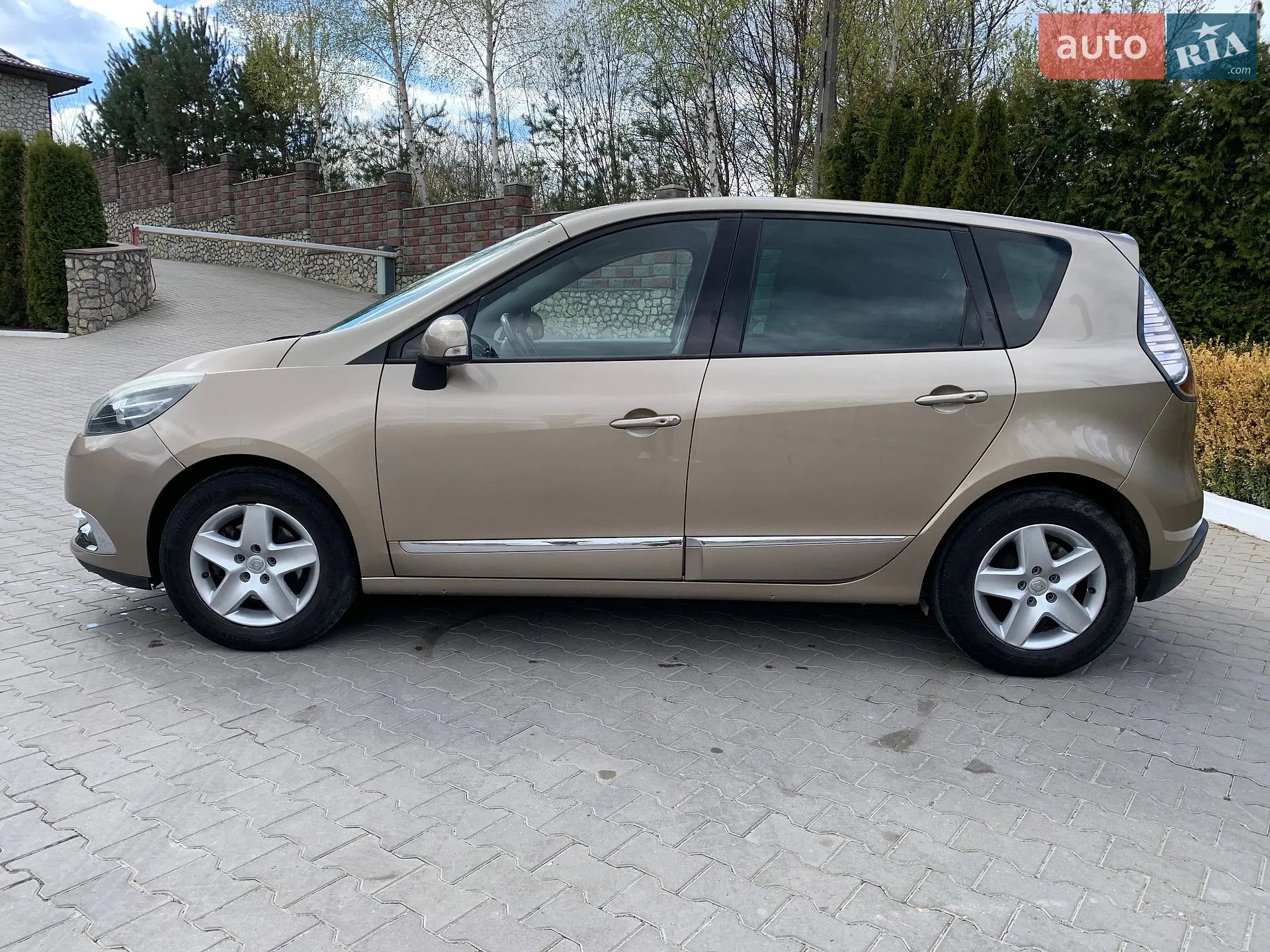 2016 Renault Scenic - фото 1