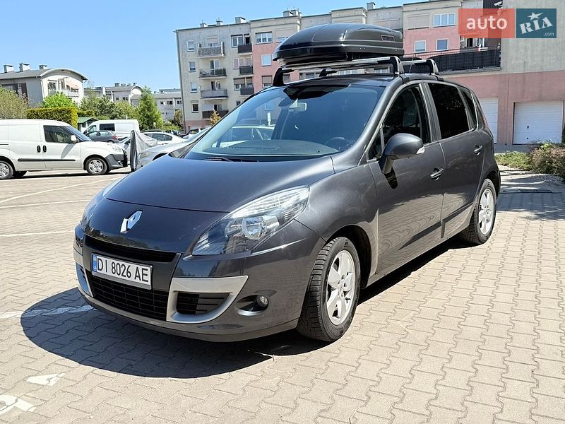 Renault Scenic 2011