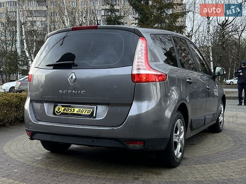 Минивэн Renault Scenic 2012 в Львове