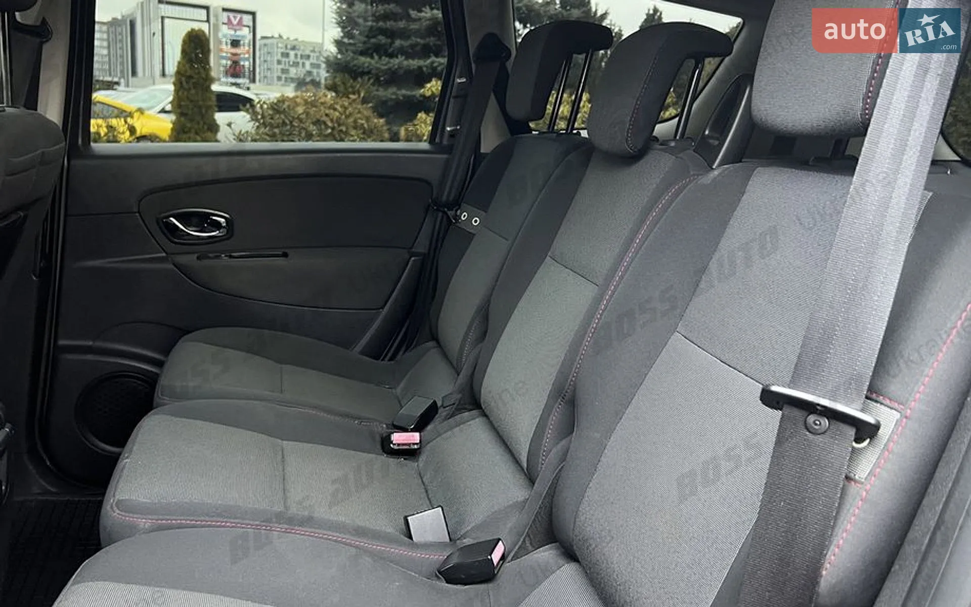 2012 Renault Scenic - мініатюра 2