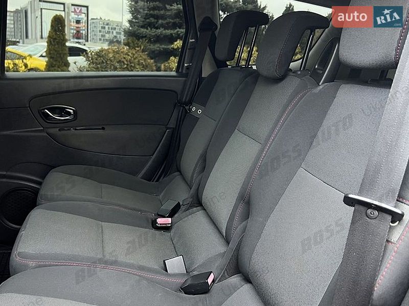 Минивэн Renault Scenic 2012 в Львове