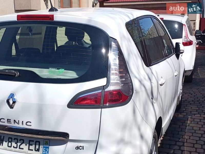 Мінівен Renault Scenic 2012 в Дубні