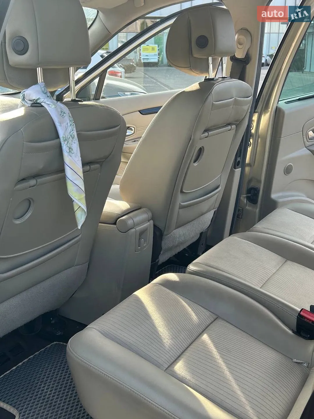 2011 Renault Scenic - мініатюра 8