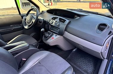 Минивэн Renault Scenic 2005 в Миргороде