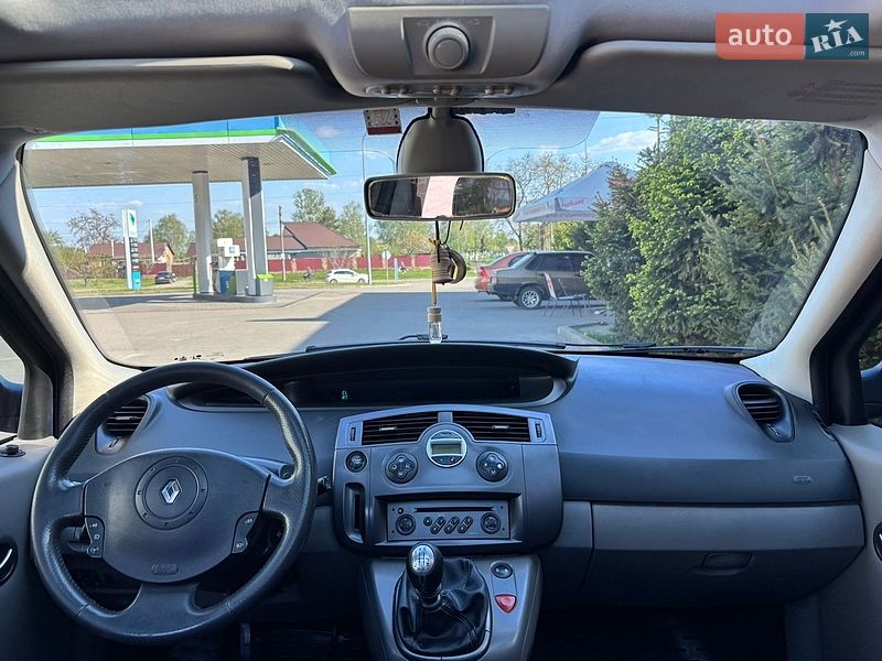 Минивэн Renault Scenic 2005 в Миргороде