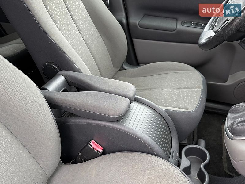Минивэн Renault Scenic 2008 в Киеве фото 62 Минивэн Renault Scenic 2008 в Киеве