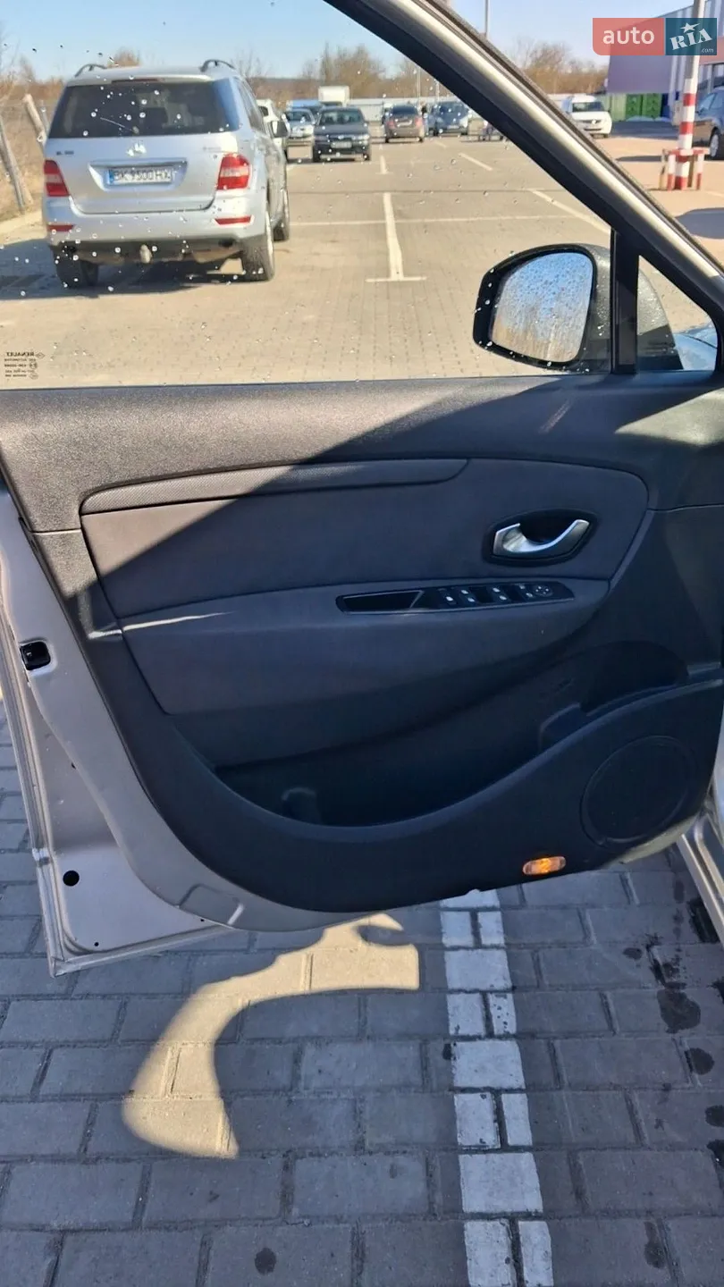 2011 Renault Scenic - мініатюра 19