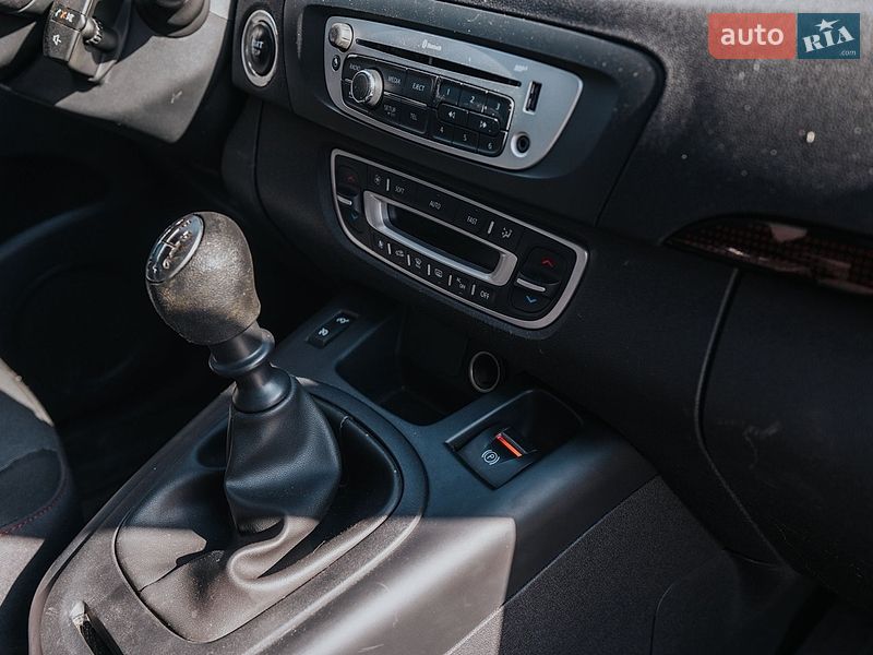 Мінівен Renault Scenic 2013 в Борисполі