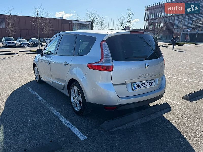 Минивэн Renault Scenic 2011 в Луцке