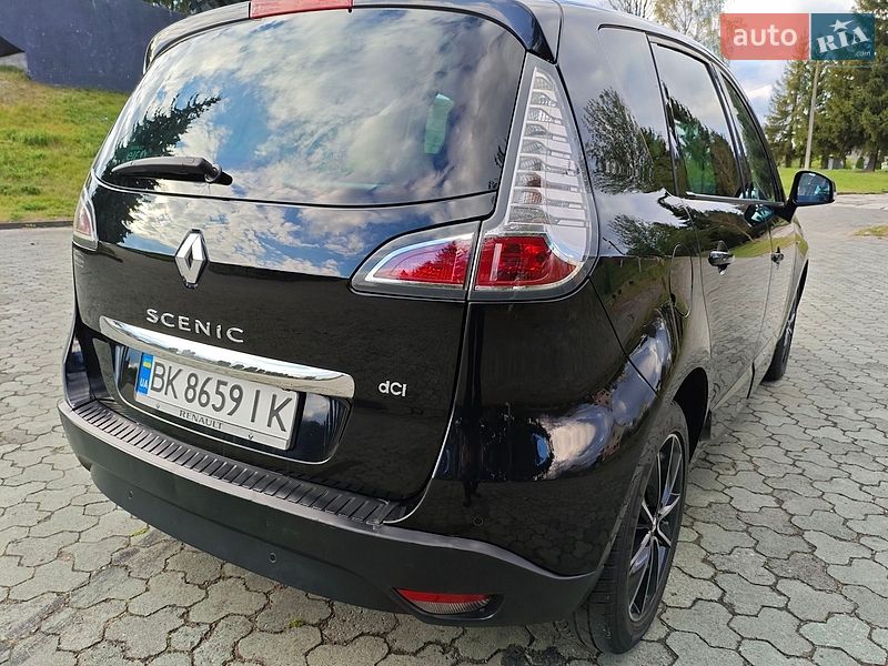 Минивэн Renault Scenic 2013 в Дубно