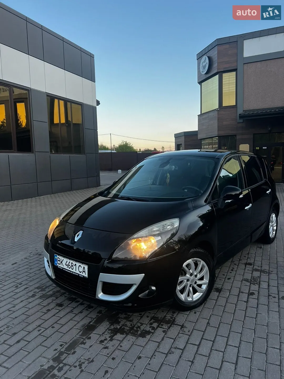 2011 Renault Scenic - фото 1
