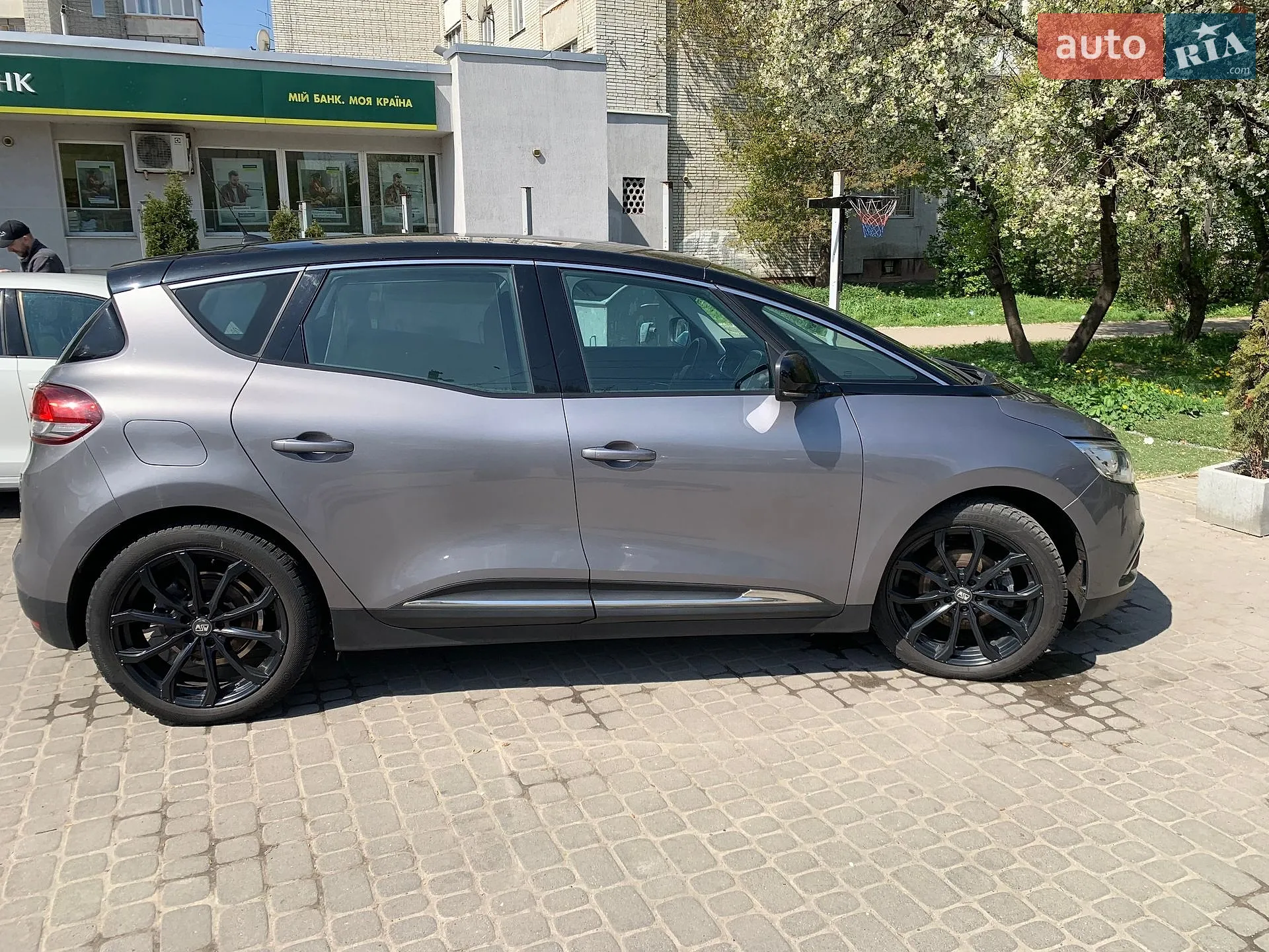 2017 Renault Scenic - мініатюра 9