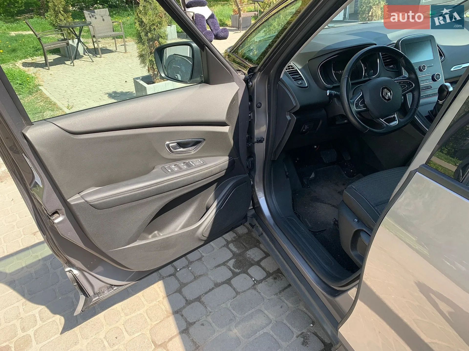 2017 Renault Scenic - мініатюра 24