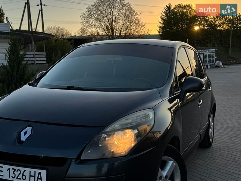 Мінівен Renault Scenic 2010 в Городенці